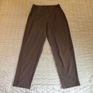 Flowy lightweight athletic pants!